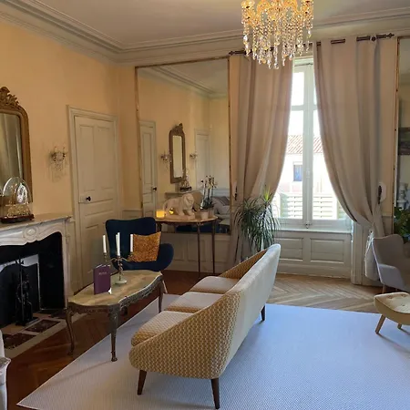 Nocleg ze śniadaniem Elegance - Chateau Maranne