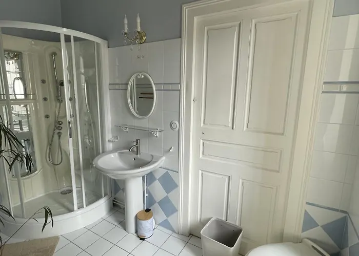 Elegance - Chateau Maranne 3* Parthenay